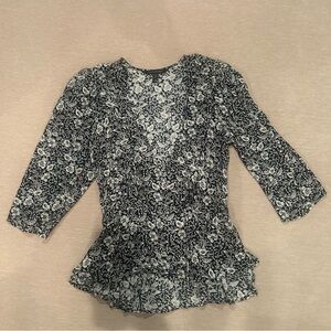 Banana Republic Floral Blouse - Women’s Soze Petite XS